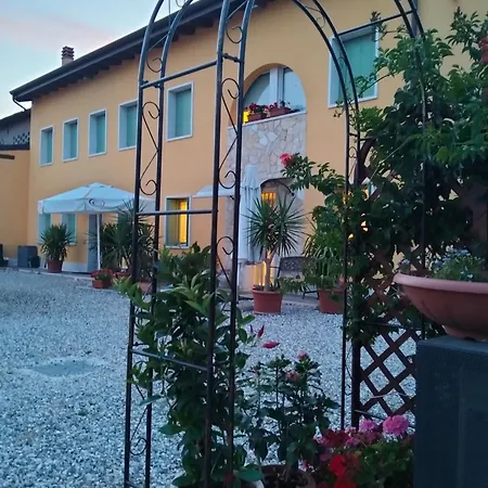 Fiore Bed & Breakfast