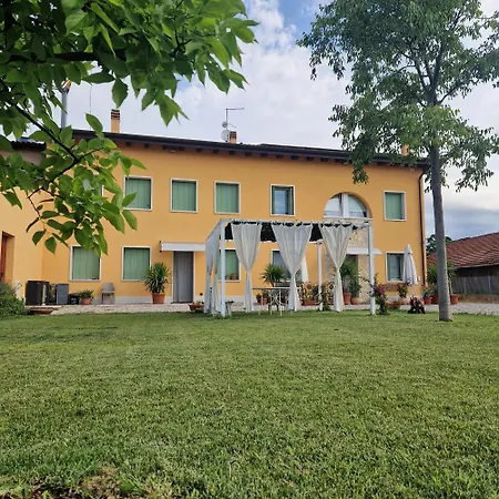 Fiore Bed & Breakfast