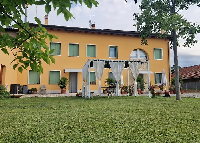 Fiore Bed & Breakfast